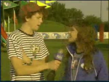 bscap0127 - Demilush - Disney Channel Games Interview Family