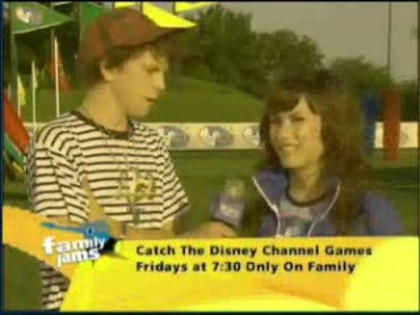 bscap0142 - Demilush - Disney Channel Games Interview Family