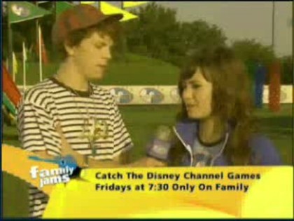 bscap0157 - Demilush - Disney Channel Games Interview Family