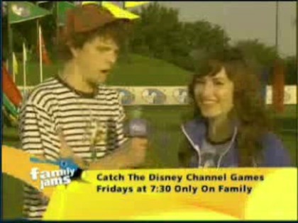 bscap0166 - Demilush - Disney Channel Games Interview Family
