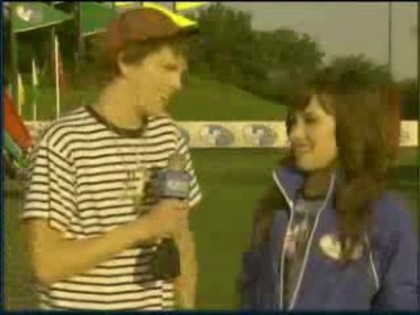 bscap0188 - Demilush - Disney Channel Games Interview Family