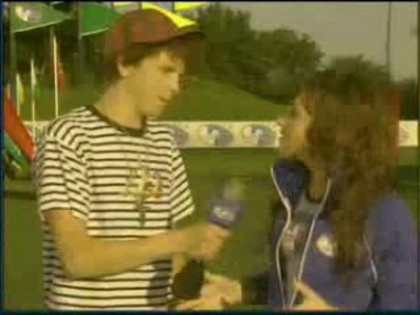 bscap0198 - Demilush - Disney Channel Games Interview Family