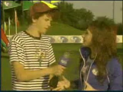 bscap0200 - Demilush - Disney Channel Games Interview Family