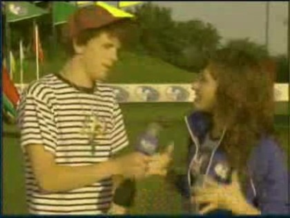 bscap0201 - Demilush - Disney Channel Games Interview Family