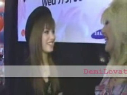 bscap0500 - Demilush -  Interview before the concert with the Jonas Brothers Part oo2
