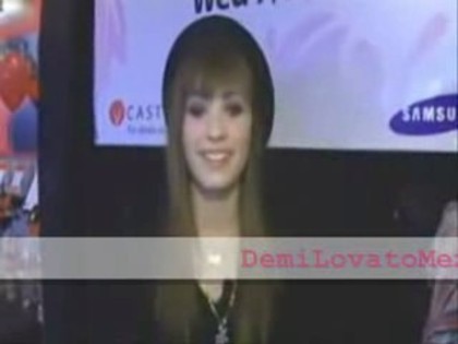 bscap0638 - Demilush -  Interview before the concert with the Jonas Brothers Part oo2
