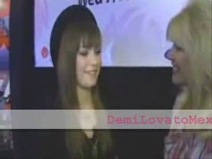 bscap0257 - Demilush -  Interview before the concert with the Jonas Brothers Part oo1
