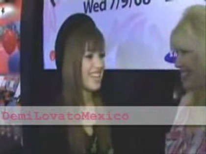 bscap0320 - Demilush -  Interview before the concert with the Jonas Brothers Part oo1