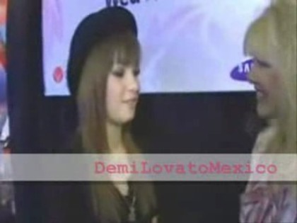 bscap0381 - Demilush -  Interview before the concert with the Jonas Brothers Part oo1