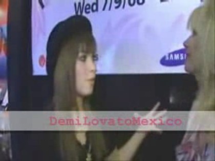bscap0402 - Demilush -  Interview before the concert with the Jonas Brothers Part oo1
