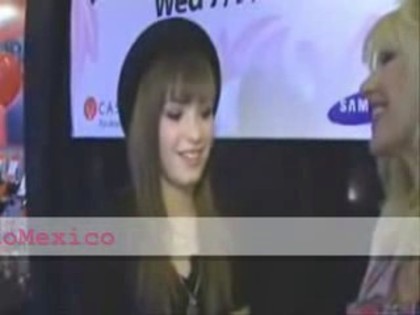 bscap0494 - Demilush -  Interview before the concert with the Jonas Brothers Part oo1
