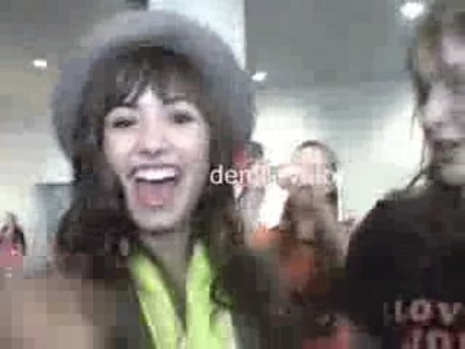 bscap0043 - Demilush at the dallas concert with Dallas