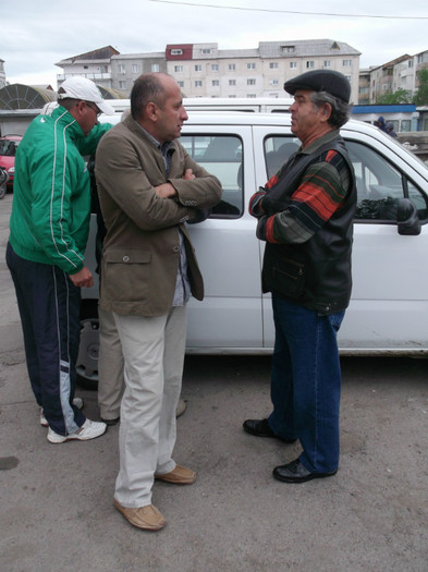 INTELEGETI CA VREAU DOAR SIRIENII?? INTELEGETI CA VREAU DOAR SIRIENII??