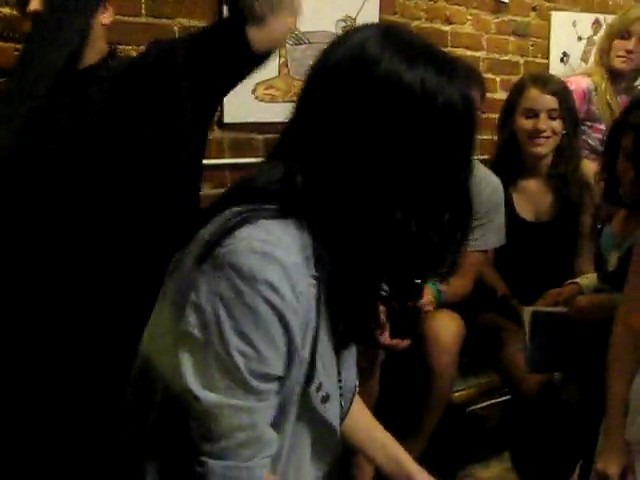 bscap0154 - Demilush - Meeting Demi Lovato At a Coffee Shop