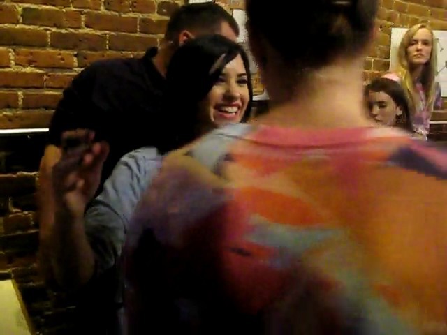 bscap0183 - Demilush - Meeting Demi Lovato At a Coffee Shop