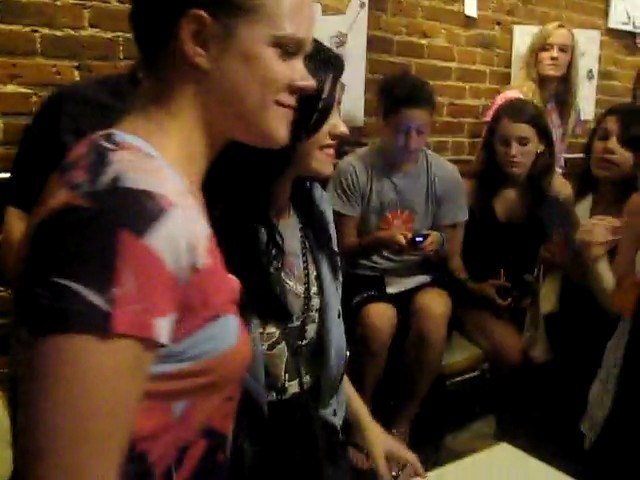 bscap0186 - Demilush - Meeting Demi Lovato At a Coffee Shop