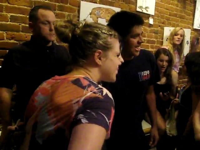 bscap0198 - Demilush - Meeting Demi Lovato At a Coffee Shop