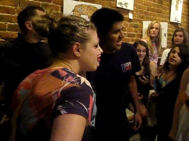 bscap0213 - Demilush - Meeting Demi Lovato At a Coffee Shop