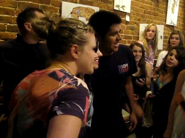 bscap0214 - Demilush - Meeting Demi Lovato At a Coffee Shop