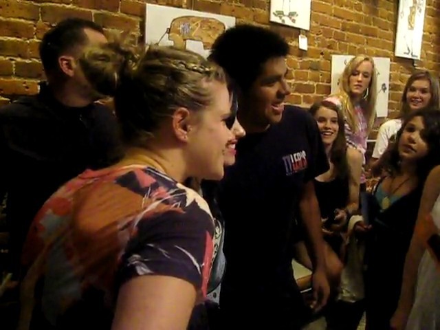 bscap0215 - Demilush - Meeting Demi Lovato At a Coffee Shop
