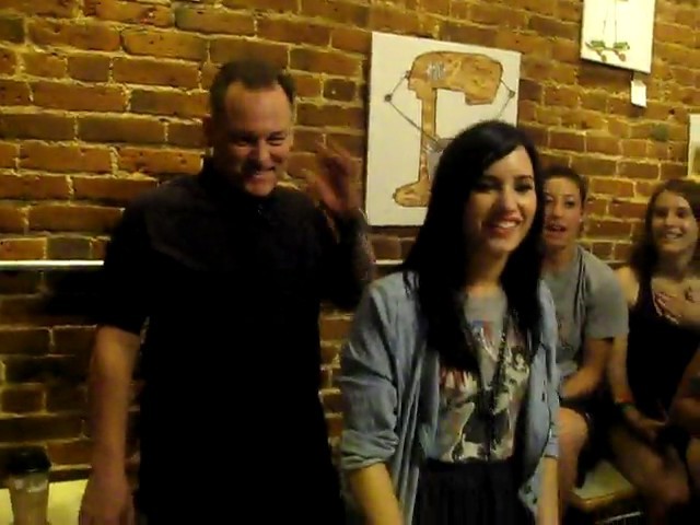 bscap0248 - Demilush - Meeting Demi Lovato At a Coffee Shop