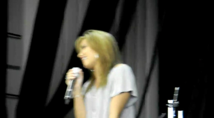 bscap0090 - Demilush - Soundcheck Answering Questions 09 11 10