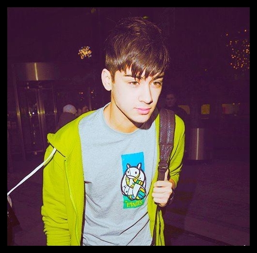 Poii` in romana, in limbi straine.