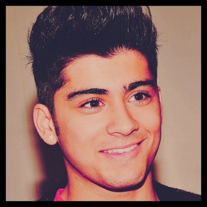 Nu mah`. Las` asta. Uite, ca sa scap de tine, iti fac cadou un joc inteligent pentru fii de politist