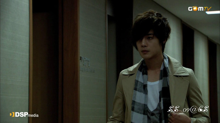 Noi doi,nu ne.am rezolvat dar dupa ce termin cu ala!