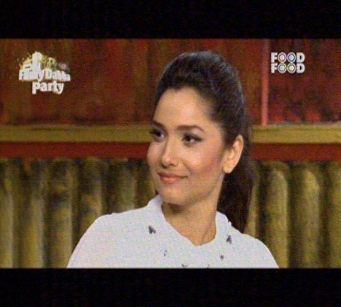 195955_205702372788819_100000471738159_788151_4578368_n - Ankita Lokhande