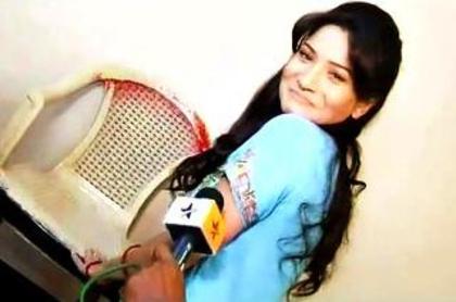 577200_357775697606090_100001209873973_1078405_1329323494_n - Ankita Lokhande