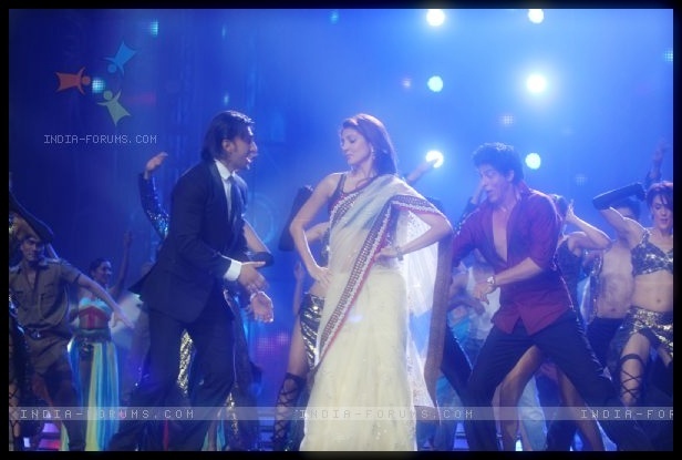  - x-Anushka Sharma-x