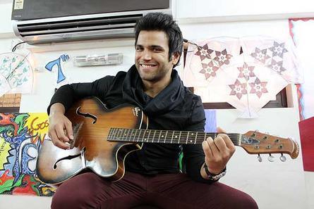 420987_289873451073499_168396933221152_797861_951217832_n - xxRithvik Dhanjani-Arjunxx