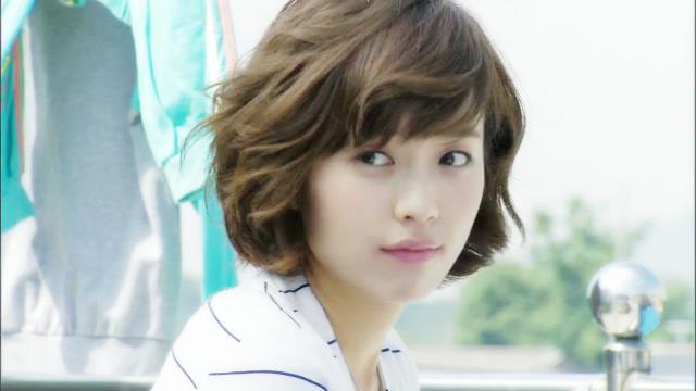 Deoarece,el se simtea singur.Ca tu nu il crezi ce spune el!