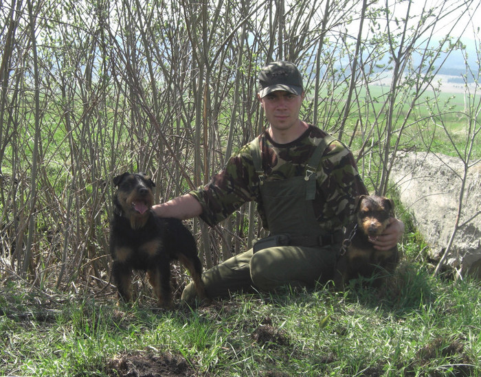 Demon si Sarreti Vadasz Celli