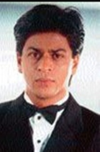 Iar apoii..elle au incercat sa scape