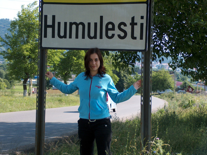 la Humulesti - 0 EU