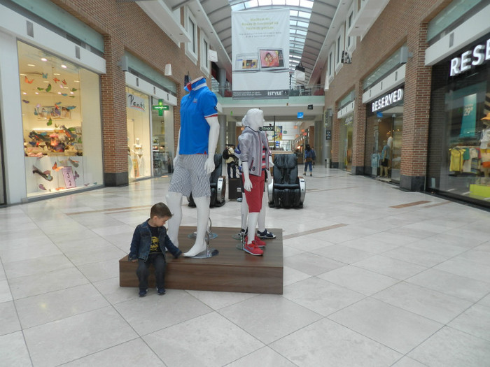 TI-AI PIERDUT INCALTAMINTEA?? - ANDREI ARE DOI ANI