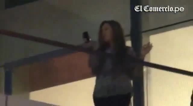 Demi Lovato Llego A Perú Y Saludo A Sus Fans  2012 13228 - Demi - Llego A Peru Y Saludo A Sus Fans 2012 Part o26