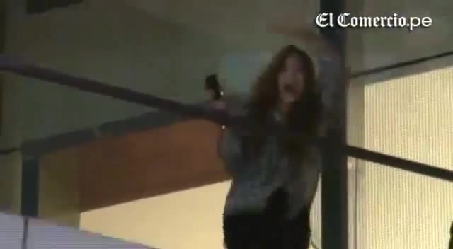 Demi Lovato Llego A Perú Y Saludo A Sus Fans  2012 13549