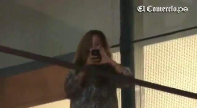 Demi Lovato Llego A Perú Y Saludo A Sus Fans  2012 16070