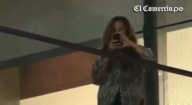 Demi Lovato Llego A Perú Y Saludo A Sus Fans  2012 16307