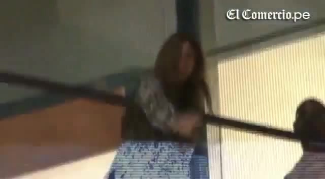 Demi Lovato Llego A Perú Y Saludo A Sus Fans  2012 21736 - Demi - Llego A Peru Y Saludo A Sus Fans 2012 Part o42