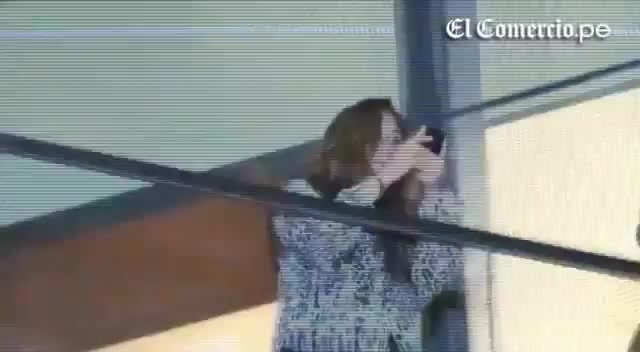 Demi Lovato Llego A Perú Y Saludo A Sus Fans  2012 27198