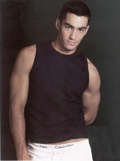  - Aaron Diaz