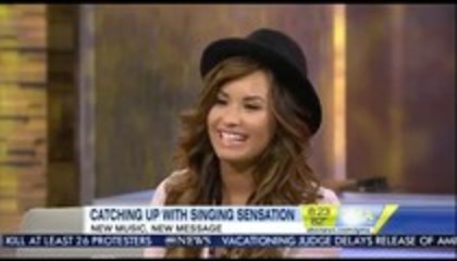 Demi  Lovato - Good Morning America  Inteview (963)