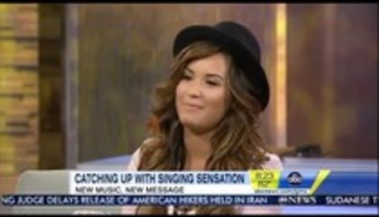 Demi  Lovato - Good Morning America  Inteview (976)