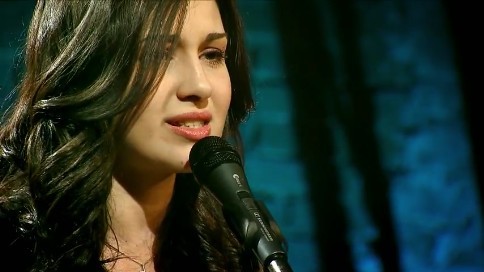 bscap0063 - x0 - ALINA EREMIA - Equivocada - x0