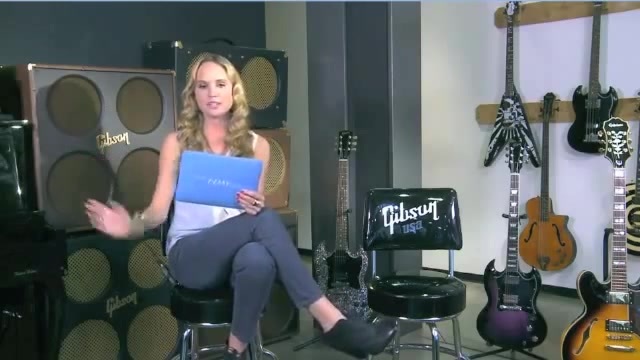 Demi Lovato Acuvue Live Chat - May 16_ 2012 000639