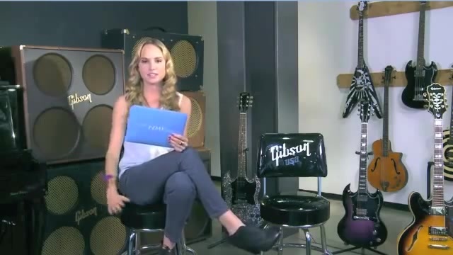 Demi Lovato Acuvue Live Chat - May 16_ 2012 000660